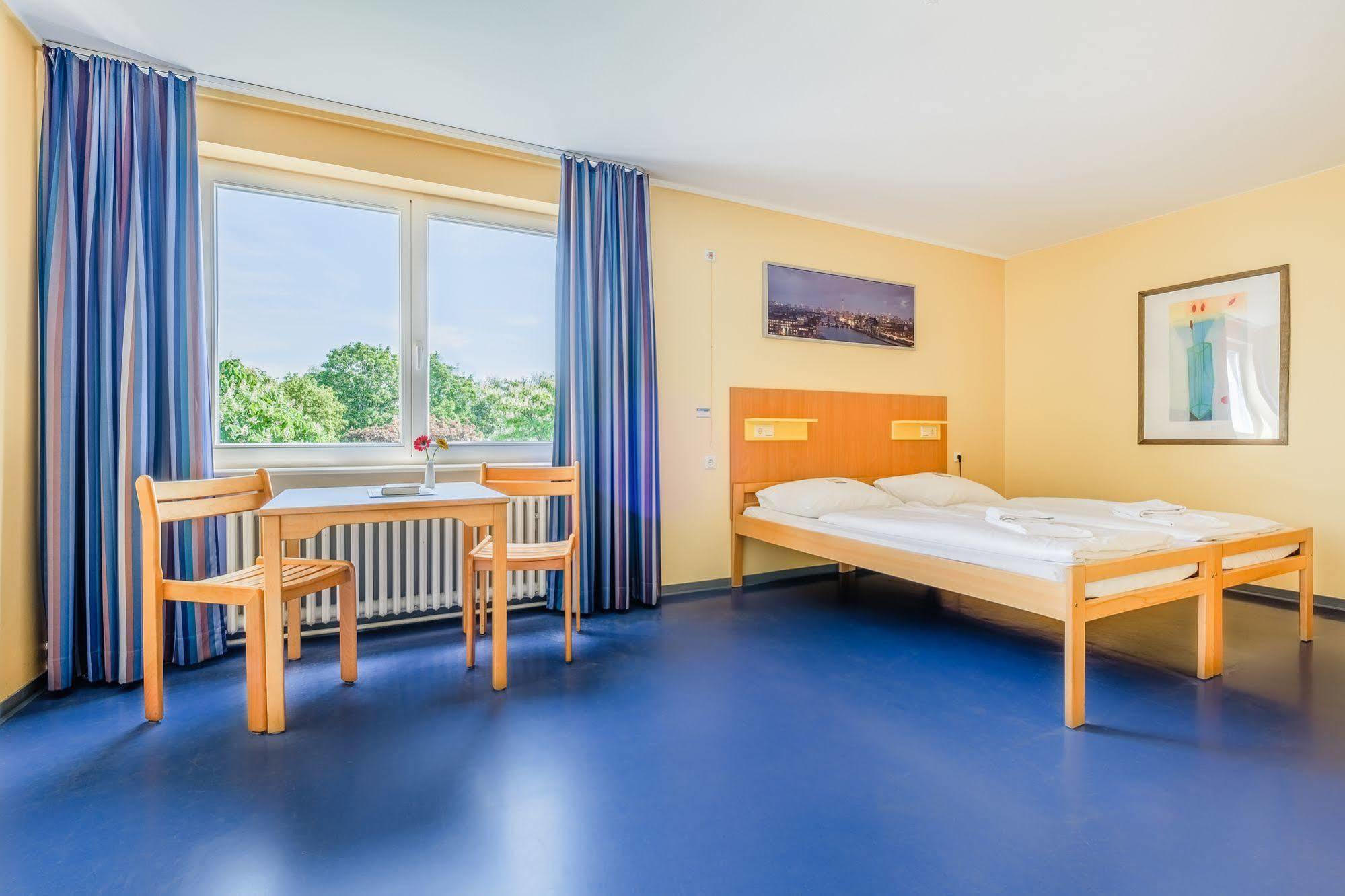 Martas Gaestehaeuser Hauptbahnhof Berlin Hostel Kültér fotó